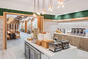 Residence Inn by Marriott Greenville Downtown