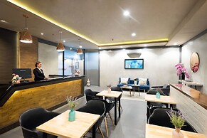 Axiaa Hotel