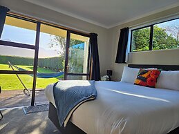 Te Mahuru Retreat