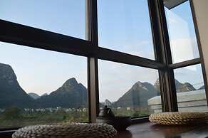 Guilin Lotus Hotel