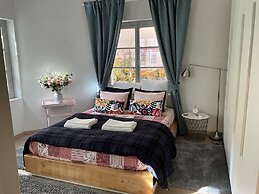 Dina's House