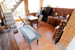 NewAlasKuliner & HomestayWatulumbung