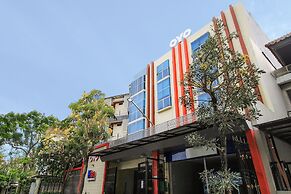 Super OYO Capital O 175 K-60 Residence