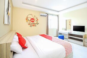 Super OYO Capital O 175 K-60 Residence