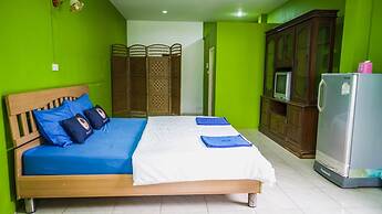 Roomquest Amphawa Vaylasamran Floating Market