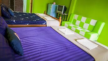 Roomquest Amphawa Vaylasamran Floating Market