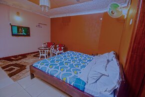 Royal Lake View Gardens