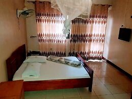 Royal Lake View Gardens