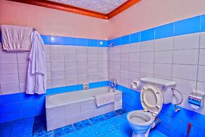 Royal Lake View Gardens