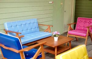 RoomQuest Amphawa Floating Market