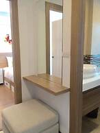 Modern Condo Nai Harn Beach