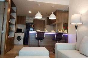 Modern Condo Nai Harn Beach