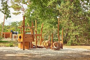 Hotel De Vossemeren by Center Parcs
