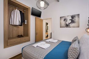 Evlimeni Suites