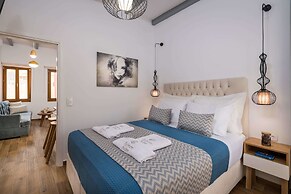 Evlimeni Suites