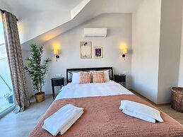 Guney Suites by Villa Safiya