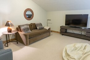 Three Bedroom Penthouse at the base of Canyons by RedAwning - Save 20%