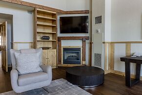 Four Bedroom Penthouse in Canyons Village by RedAwning - Save 20% on 7