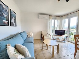 Terrace Life Palm Apart