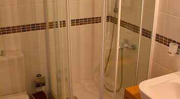 Terrace Life Palm Apart