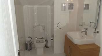 Terrace Life Palm Apart