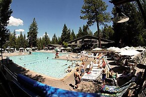 Northstar Luxury Lodgepole 4 Bedroom Home by RedAwning