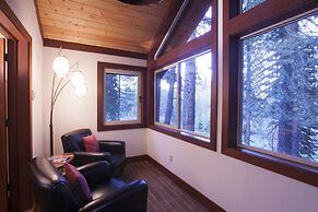 Northstar Luxury Lodgepole 4 Bedroom Home by RedAwning