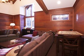 Northstar Luxury Lodgepole 4 Bedroom Home by RedAwning