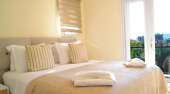 Villa Olive by Villa Safiya