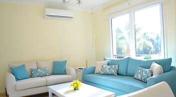 Villa Olive by Villa Safiya