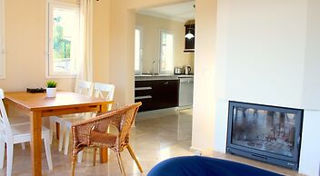 Silverhill Villas by Villa Safiya