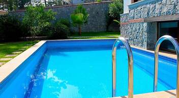 Silverhill Villas by Villa Safiya