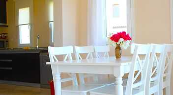 Silverhill Villas by Villa Safiya