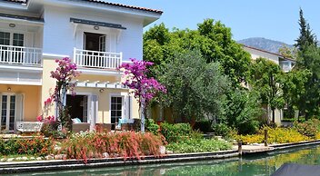Portville Villas by Villa Safiya