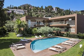 Isola Bella Infinity Suites