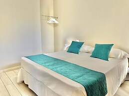 Isola Bella Infinity Suites