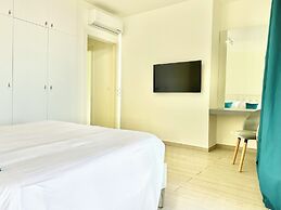 Isola Bella Infinity Suites