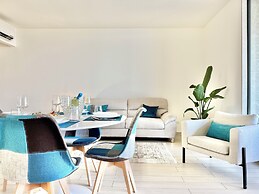 Isola Bella Infinity Suites