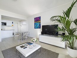 Isola Bella Infinity Suites