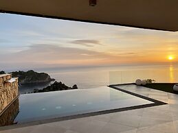 Isola Bella Infinity Suites