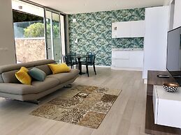 Isola Bella Infinity Suites