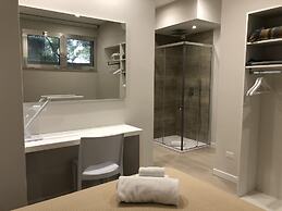 Isola Bella Infinity Suites