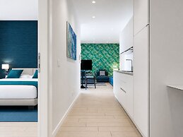 Isola Bella Infinity Suites