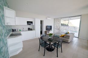 Isola Bella Infinity Suites