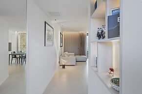 Isola Bella Infinity Suites