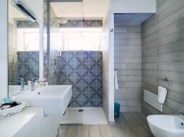 Isola Bella Infinity Suites