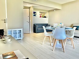 Isola Bella Infinity Suites