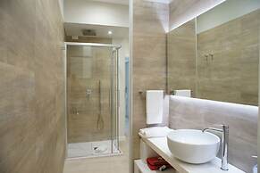 Isola Bella Infinity Suites