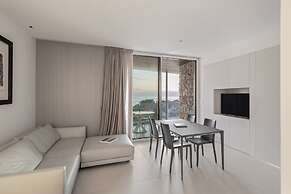 Isola Bella Infinity Suites