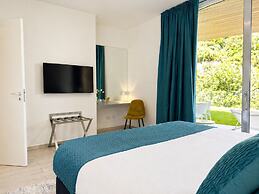 Isola Bella Infinity Suites